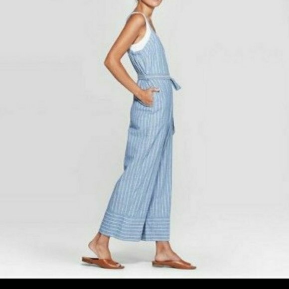 Universal Thread Chambray Denim Pinstripe Wide-Leg Jumpsuit New With Tags Medium - Picture 2 of 4